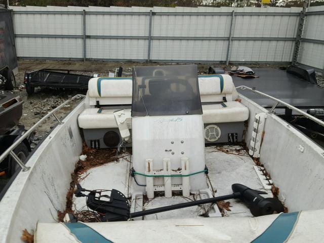 00000000049154017 - 1994 BOST BOAT TWO TONE photo 6