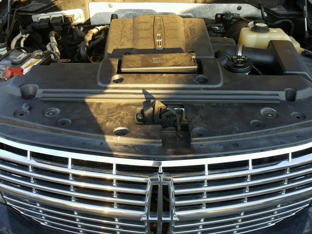 5LMFU28557LJ05807 - 2007 LINCOLN NAVIGATOR Czarny zdjęcie 7