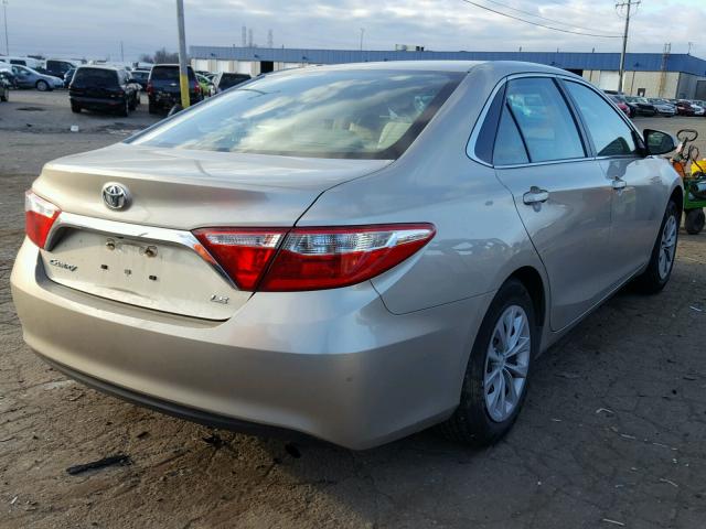 4T1BF1FK0GU121146 - 2016 TOYOTA CAMRY LE GOLD photo 4