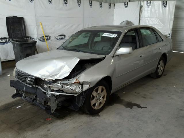 4T1BF28B32U254298 - 2002 TOYOTA AVALON XL SILVER photo 2