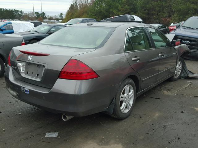 1HGCM56857A040818 - 2007 HONDA ACCORD EX GRAY photo 4