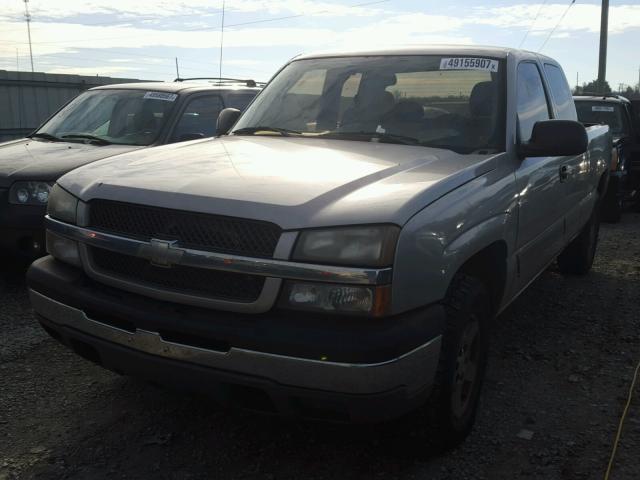 2GCEK19V651335070 - 2005 CHEVROLET SILVERADO SILVER photo 2