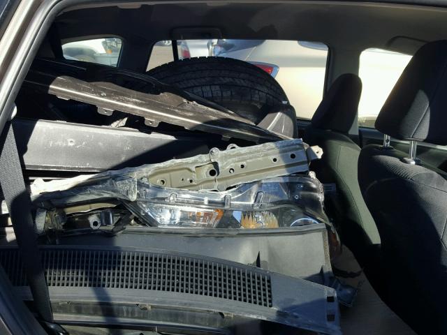 JTMBFREV5FD162272 - 2015 TOYOTA RAV4 LE Gümüş foto 6