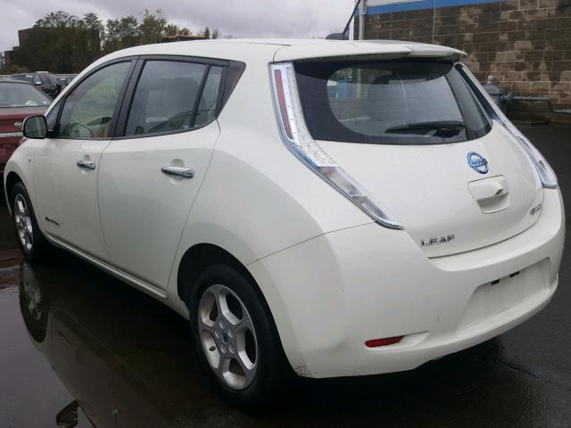 JN1AZ0CP1CT015471 - 2012 NISSAN LEAF SV WHITE photo 3