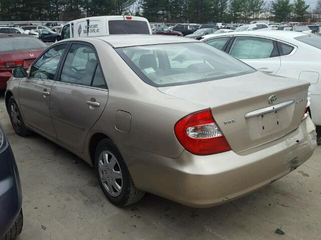 4T1BE32K14U307102 - 2004 TOYOTA CAMRY LE TAN photo 3