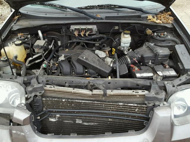 1FMCU94116KB58221 - 2006 FORD ESCAPE LIM GRAY photo 7