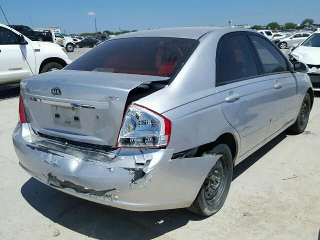 KNAFE221195610015 - 2009 KIA SPECTRA EX SILVER photo 4