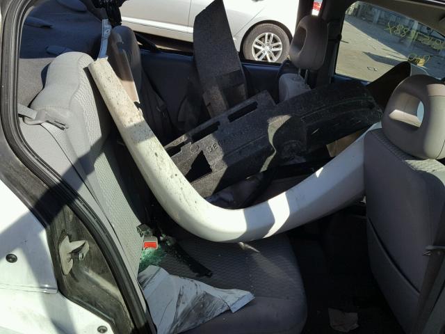 1G8AJ55F37Z195765 - 2007 SATURN ION LEVEL WHITE photo 6