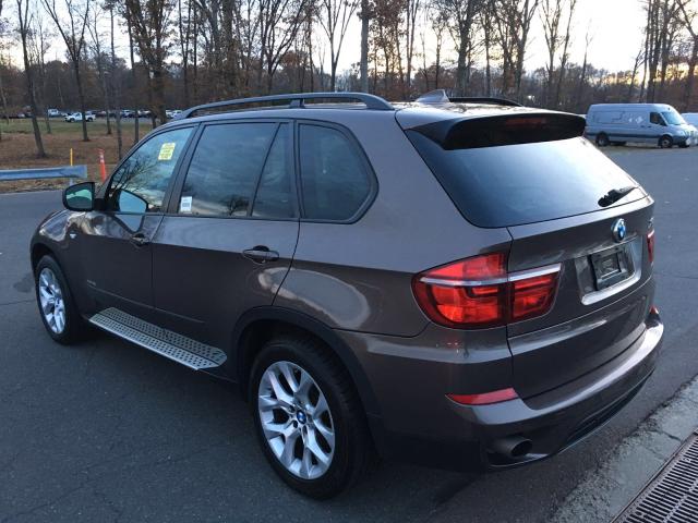 5UXZV4C56BL413225 - 2011 BMW X5 XDRIVE3 GRAY photo 3