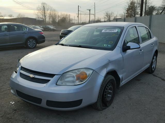 1G1AL55F677399173 - 2007 CHEVROLET COBALT LT SILVER photo 2