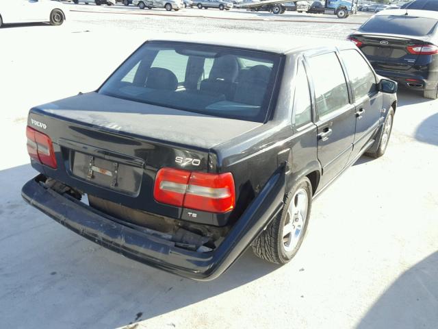 YV1LS53D7X2593898 - 1999 VOLVO S70 T5 TUR BLACK photo 4