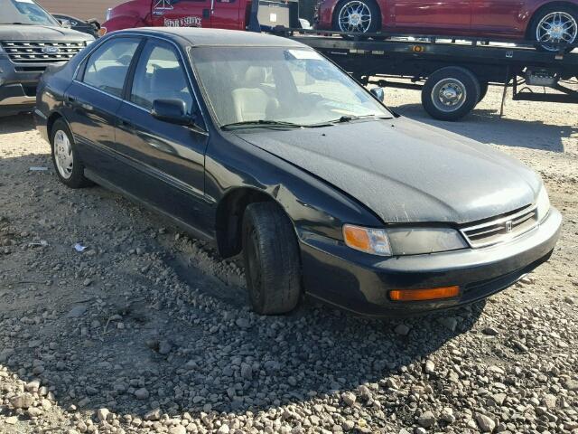 1HGCE664XVA010775 - 1997 HONDA ACCORD LX GREEN photo 1