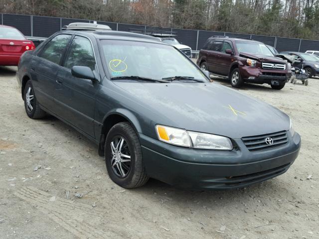 4T1BG22K0XU507770 - 1999 TOYOTA CAMRY CE GREEN photo 1