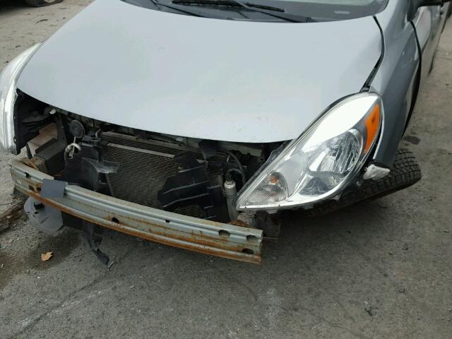 3N1CN7AP4CL858603 - 2012 NISSAN VERSA S 灰色 照片 9