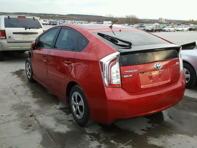 JTDKN3DU8F1870896 - 2015 TOYOTA PRIUS RED photo 3