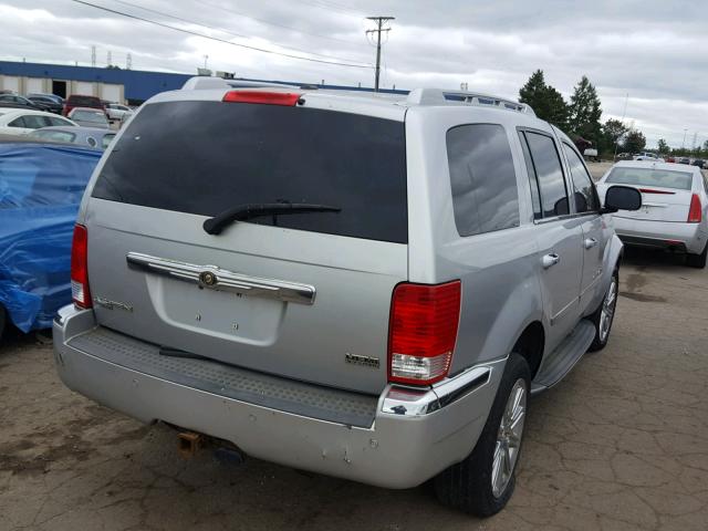 1A8HW58217F507218 - 2007 CHRYSLER ASPEN LIMI 银色 照片 4
