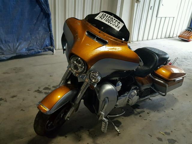 1HD1KEL19EB645336 - 2014 HARLEY-DAVIDSON FLHTK ELEC 双色 照片 2