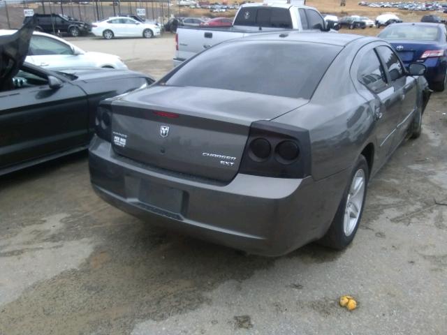 2B3CA3CV2AH243178 - 2010 DODGE CHARGER GRAY photo 4