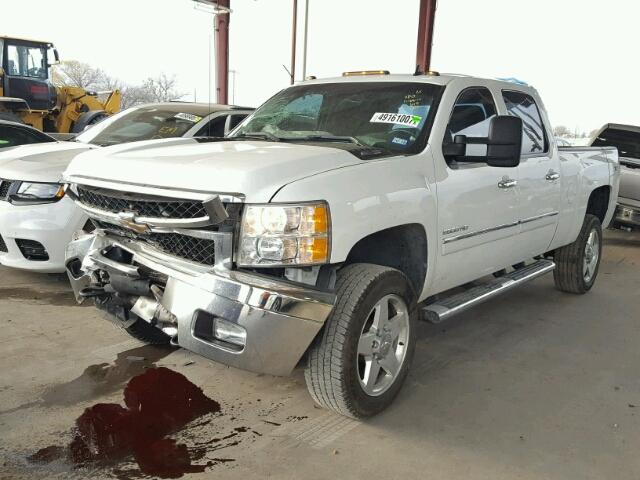 1GC1KXC80CF173849 - 2012 CHEVROLET SILVERADO WHITE photo 2