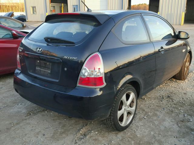 KMHCN36C57U027887 - 2007 HYUNDAI ACCENT SE BLACK photo 4