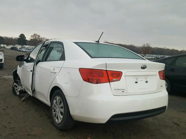 KNAFU4A29C5531580 - 2012 KIA FORTE EX WHITE photo 3