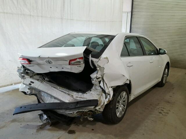 4T4BF1FK0ER398916 - 2014 TOYOTA CAMRY L WHITE photo 4