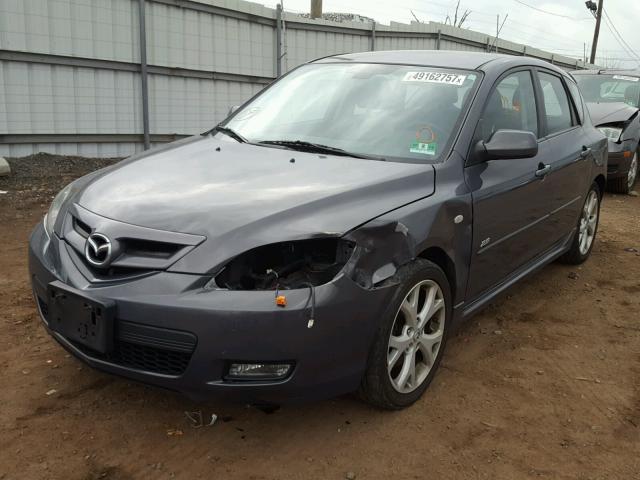 JM1BK344581794582 - 2008 MAZDA 3 HATCHBAC GRAY photo 2