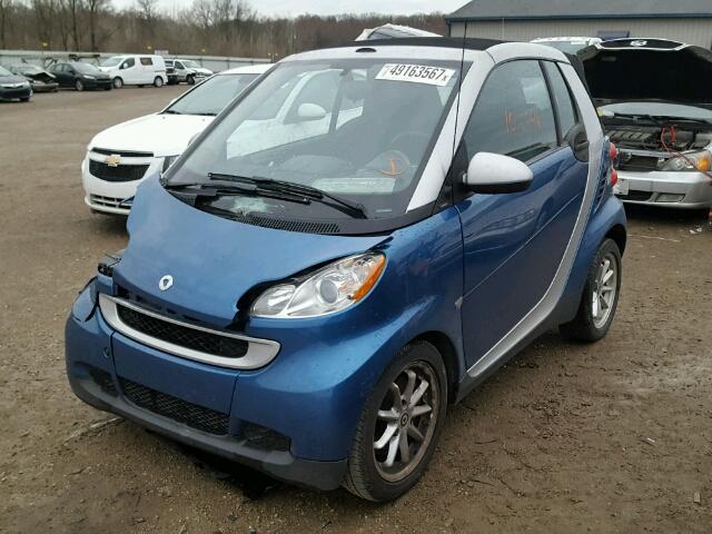 WMEEK31X09K253884 - 2009 SMART FORTWO PAS BLUE photo 2