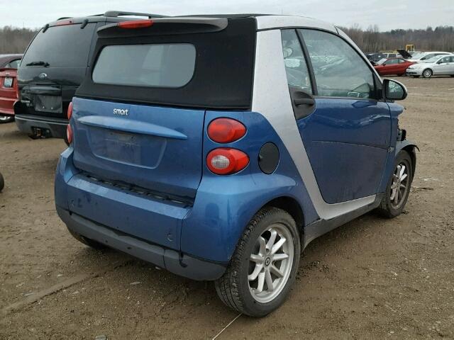 WMEEK31X09K253884 - 2009 SMART FORTWO PAS BLUE photo 4