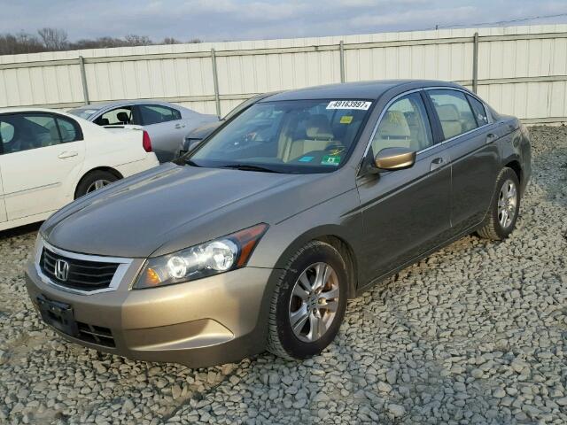 1HGCP26468A048091 - 2008 HONDA ACCORD LXP GOLD photo 2