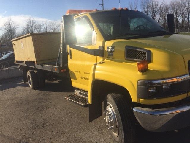 1GBE5C1287F402952 - 2007 CHEVROLET C5500 C5C0 YELLOW photo 1