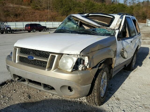 1FMCU70E02UB37324 - 2002 FORD EXPLORER S WHITE photo 2