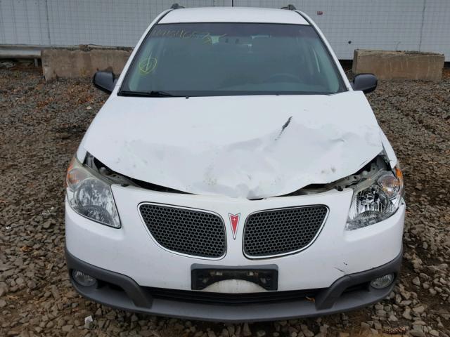 5Y2SL65887Z412402 - 2007 PONTIAC VIBE WHITE photo 9