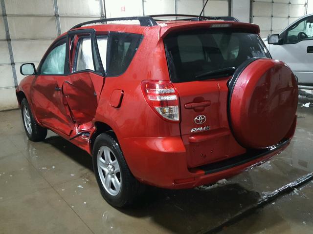 2T3BF4DV1CW257902 - 2012 TOYOTA RAV4 RED photo 3