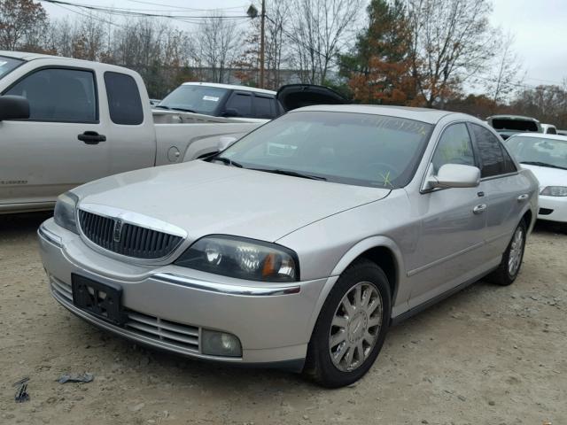 1LNHM86S54Y641789 - 2004 LINCOLN LS SILVER photo 2