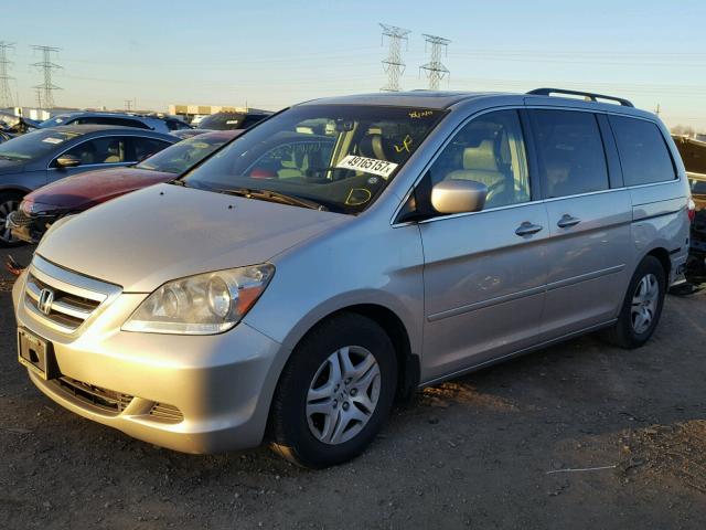 5FNRL386X7B452686 - 2007 HONDA ODYSSEY EX SILVER photo 2