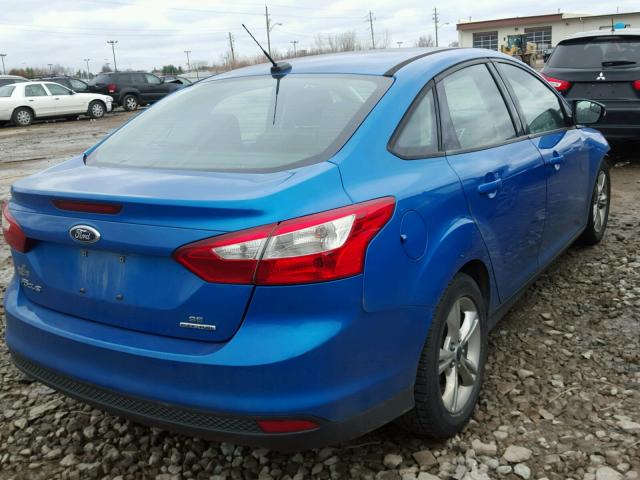 1FADP3F26EL361526 - 2014 FORD FOCUS SE BLUE photo 4