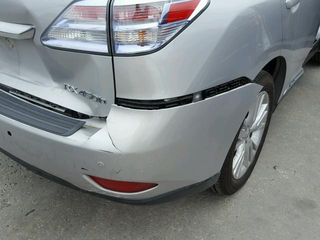 JTJZB1BAXA2400177 - 2010 LEXUS RX 450 SILVER photo 9