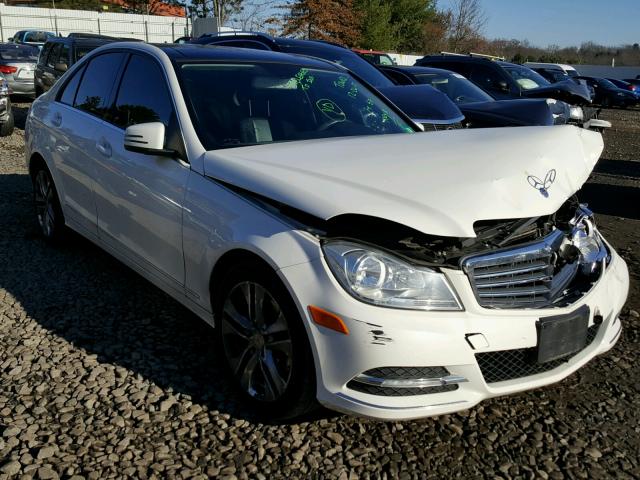 WDDGF8BB4CF912132 - 2012 MERCEDES-BENZ C 300 4MAT WHITE photo 1