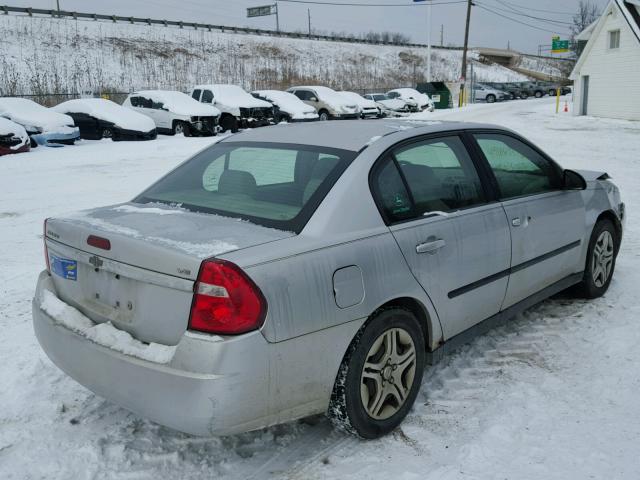 1G1ZS52894F139427 - 2004 CHEVROLET MALIBU SILVER photo 4