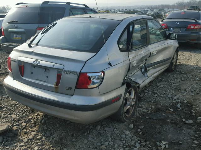 KMHDN55D62U041932 - 2002 HYUNDAI ELANTRA GL SILVER photo 4