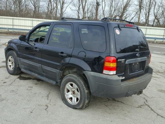 1FMYU93155KD63482 - 2005 FORD ESCAPE XLT BLACK photo 3