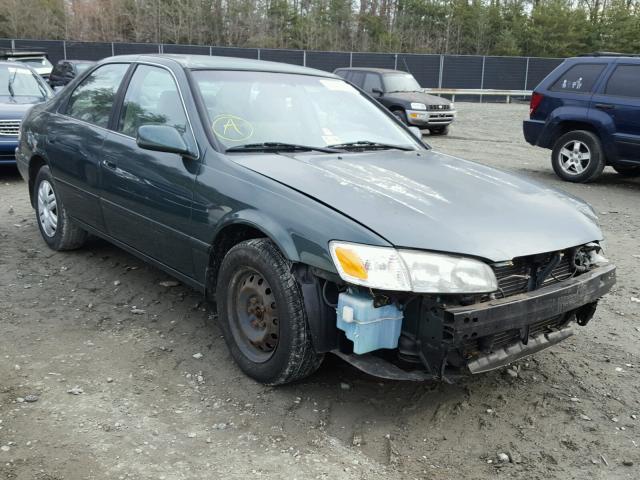 JT2BG28K1Y0425060 - 2000 TOYOTA CAMRY LE GREEN photo 1