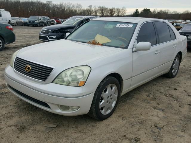 JTHBN30F120083794 - 2002 LEXUS LS 430 WHITE photo 2