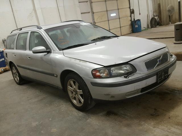 YV1SW59V742380235 - 2004 VOLVO V70 FWD SILVER photo 1