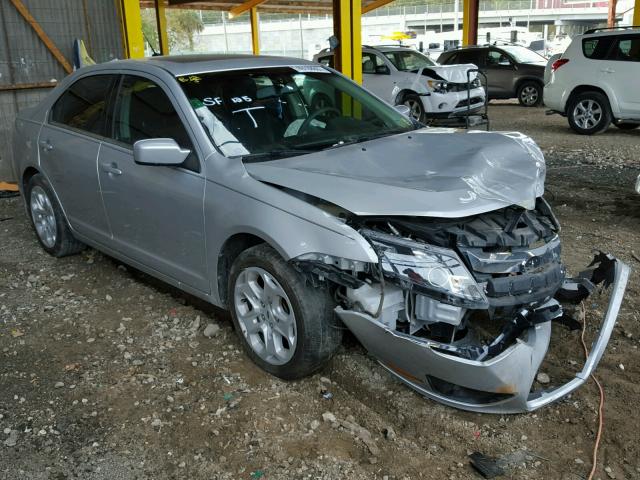 3FAHP0HG6BR147206 - 2011 FORD FUSION SE SILVER photo 1