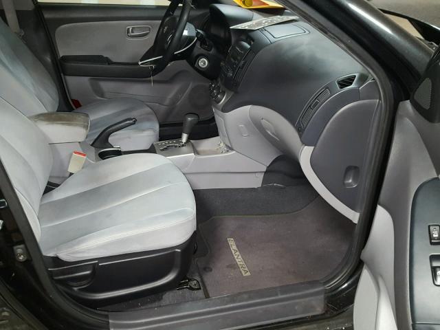 KMHDU46D28U499620 - 2008 HYUNDAI ELANTRA GL BLACK photo 5