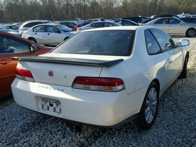 JHMBB6249YC001078 - 2000 HONDA PRELUDE WHITE photo 4