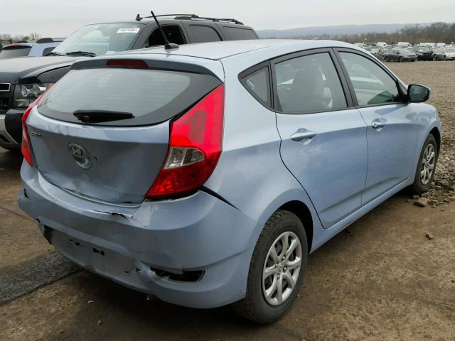 KMHCT5AE2DU086319 - 2013 HYUNDAI ACCENT GLS BLUE photo 4