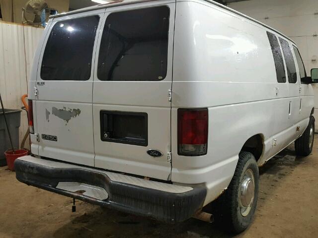 1FTNE24293HB91647 - 2003 FORD ECONOLINE WHITE photo 4